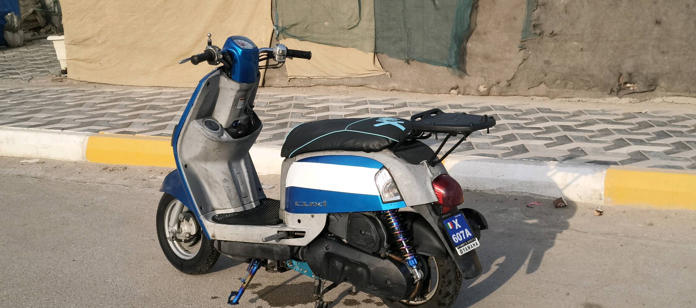 بوليس للبيع حاويه جديد 
سعر لحاويه1300 سعر لدراجه 1050وبيع مجال