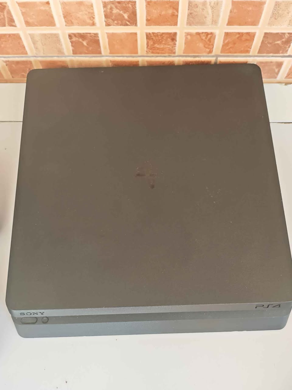 بلايستيشن فور 4 بحالة ممتازة
🔹 نظيف وما بي أي عطل
🔹 يشتغل 100% بدون مشاكل
🔹 وياه كيبلات كاملة
🔹 (جويستك 2)
🔹 (مهكر قرص مع العاب)
هارد 500g
السعر 260 قابل للتفاوض للجادين فقط
الموقع: (كركوك الحويجة) كركوك, العراق


**إذا كنت صاحب هذا الإعلان وتريد حذفه لأي سبب، رجاءا أرسل رسالة إلى الدعم الفني**