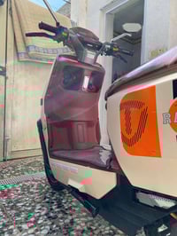 ريان للبيع الحجم الكبير 6 بطاريات جديده صار سبوعين من مشتريه  السعر 97...