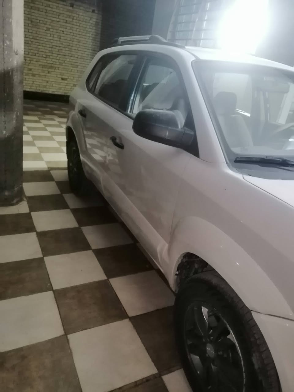 السلام عليكم توسان 2010 خليجي رقم بابل مشروع وطني جاهزه من كلشي السونار مرفق بالمنشور 
 السعر 122 هاتف ***********
