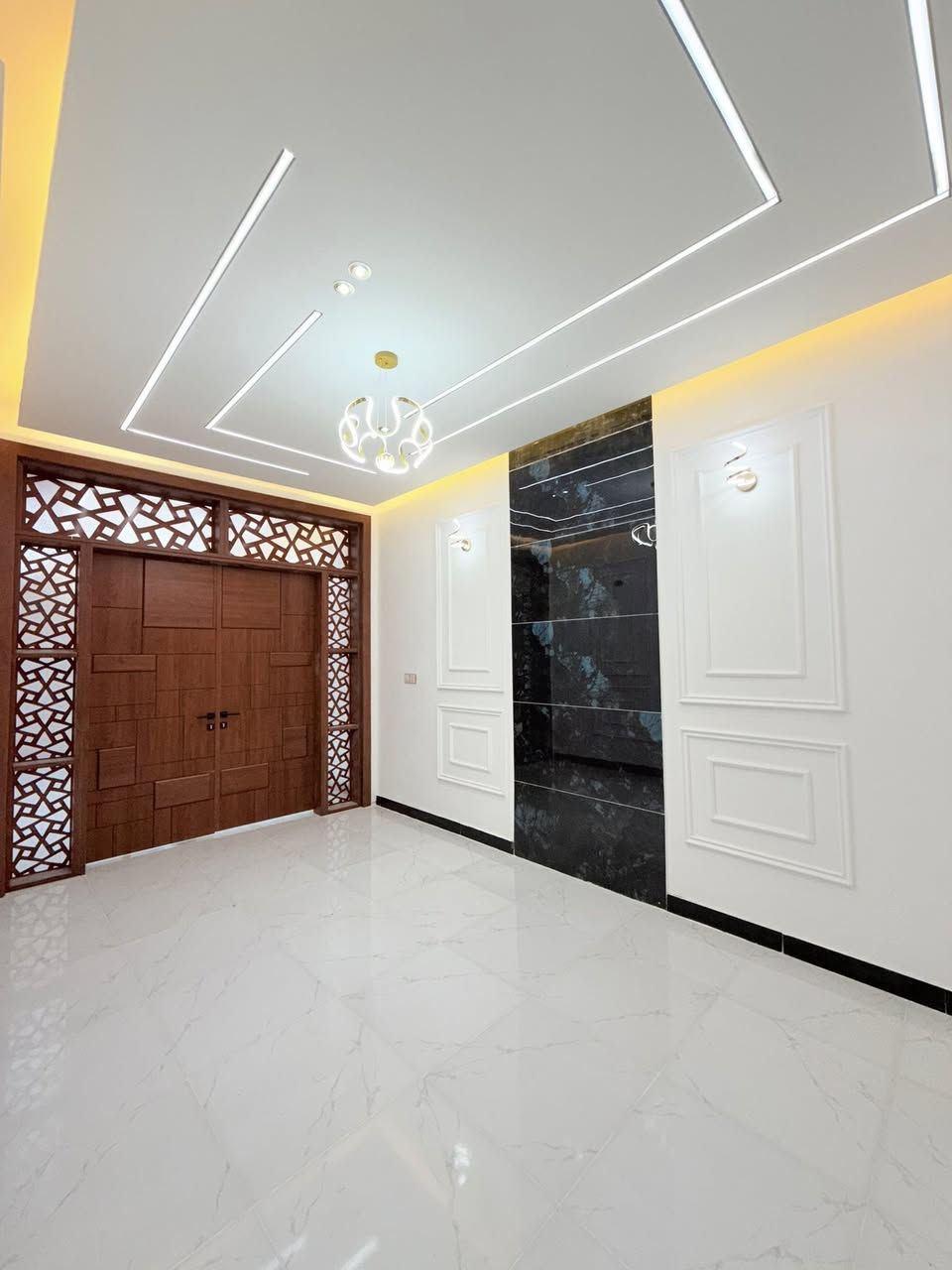 ١٠٠متر طابو زراعي سند ٢٥ قرار محكمه
بناء جناي درجه اولى شغل كله نضام تركي

1_بناء طابوك جمهوري

2_صب مركزي تسليح اساس وسقف

3_ ارضيه بورسلين ثقيل

4_جدران لوح

5_ سقوف جبس بورد وسحبات ملكيه +ثريات ومراوح

6_بيبان تركي + حداديه تسكام

7_ واجهية البيت كله فوم

8_ سطح البيت مطبك شتايكر + كلشي واضح بالصور 

🔻عنوان البيت نجف مقابل ملحق قرية الغدير

موقع مميز شارع تبليط بعرض 13 متر 

🔻 خدمات كامله ماء كهرباء تبليط خط مولد سوك مدارس اهليه وحكوميه انترنيت

سعر البيت 53وبي مجال

للاستفسار اتصل على *********** أو مراسله واتساب
