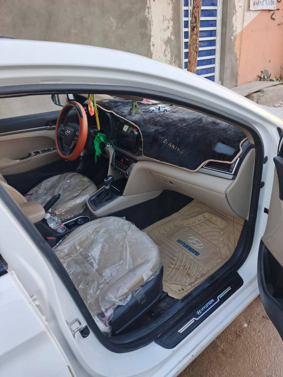 النترا صالون موديل 2019اربيل خليجي سنويه صاقطه من 2023
سياره مكفوله من كلشي والسونار كدامكم سعرهة ب 155وبيهة مجال مكانهة النجف للاستفسار ع هذا الرقم ***********
