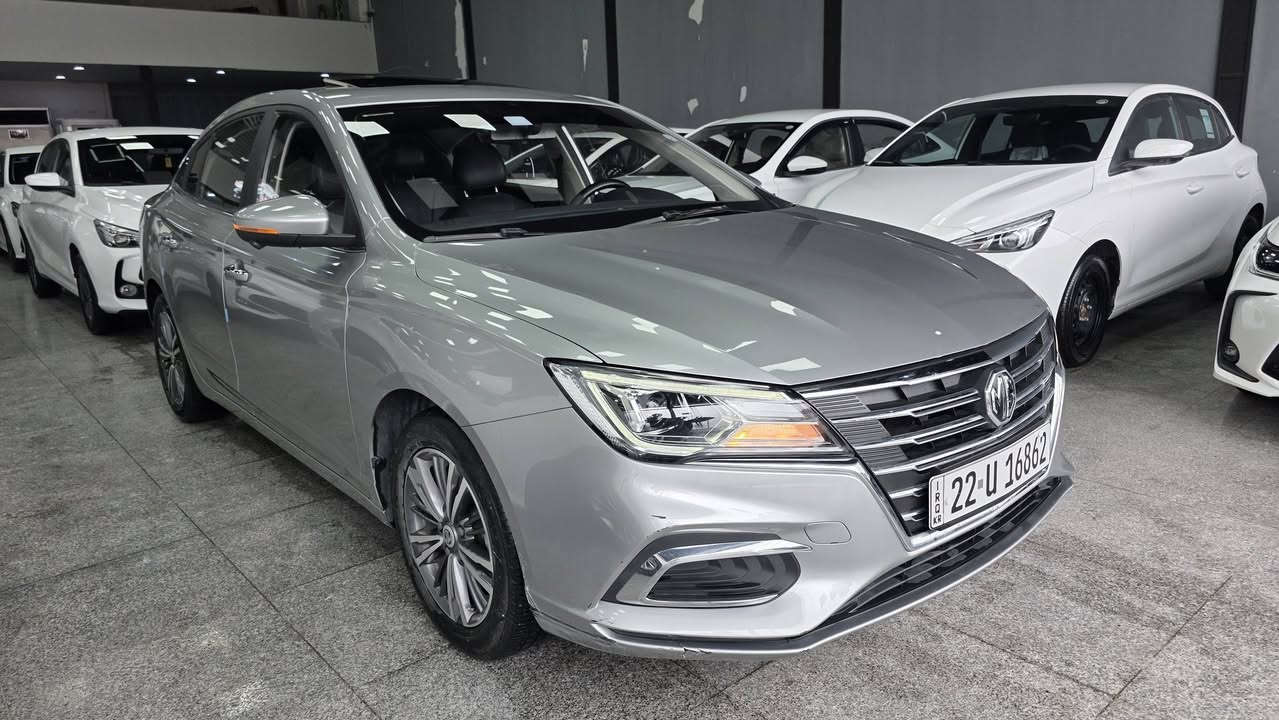 ئێم جی  MG5 full 2024
چوار پارچە لای سەکن بۆیاغە.هەندێک ساردی
فول مواصفات.سلایت بصمه.شاشه  ٥ كاميرا.
حساس.پێش و پشت لید.لايت زينۆن 
سعر 92 ورقة    موبایل: ***********
