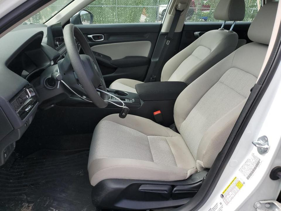 مكلف بالنشر هوندا سفك لون ابيض موديل 22 ضررها بسيط جدا مثل ما موضح بالصور ارباكات وشواصي ولغود كلهن مكفولات وشرط الفحص سعرها 140 وبيها مجال للشراي للاستفسار الاتصال على صاحب السيارة ***********
