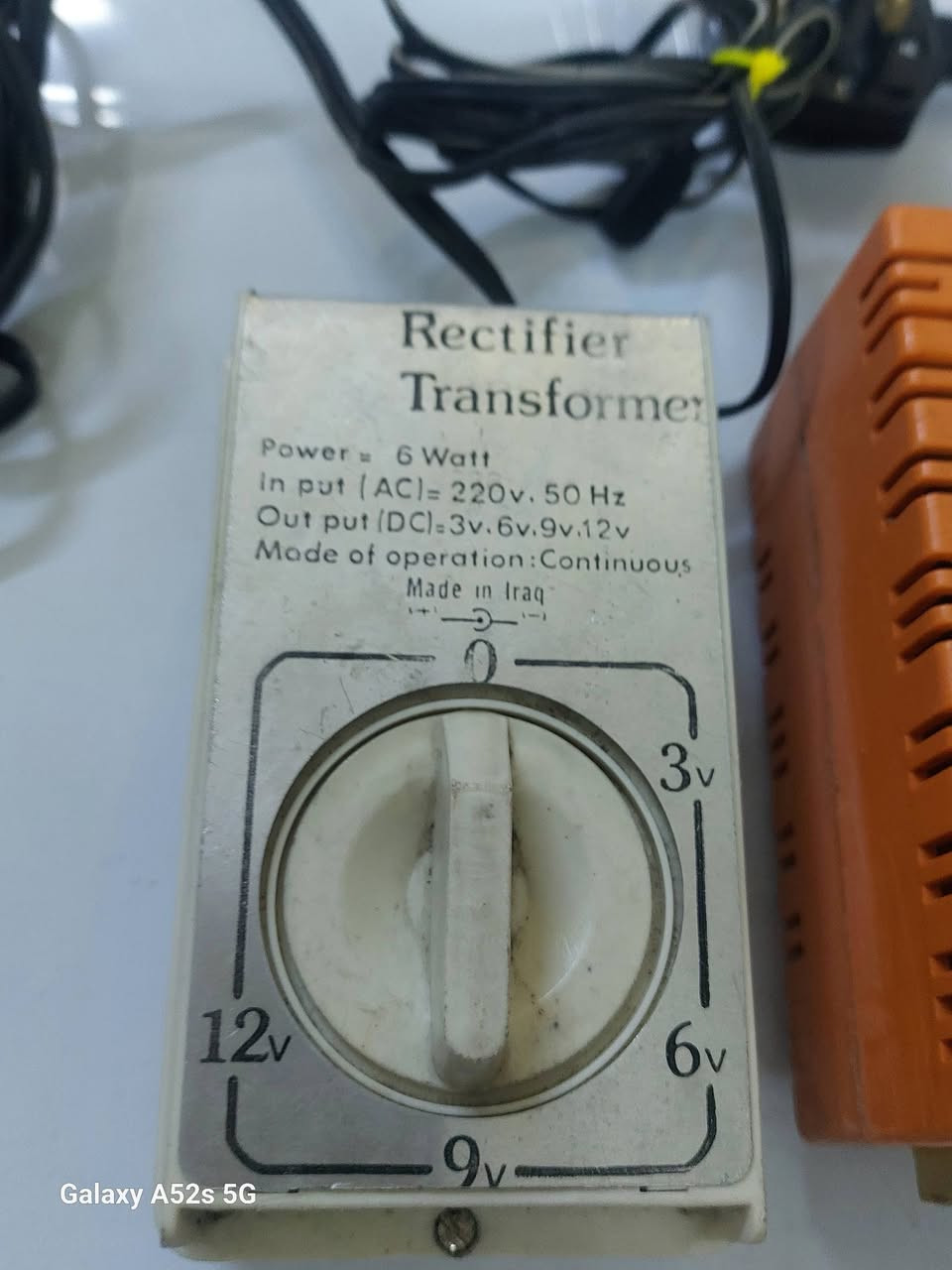 سلام عليكم شاحنة بطاريات صناعة استرالي صغيرة الحجم تشحن ١٢+ ٦ فولت شغالة مع شاحنة عراقية قديمة تشحن ١٢+ ٩+٦+٣ فولت ..ماشتغلت عندي يمكن بيها فيوز ...سعر  الاثنين ٣٠ الف ماعندي توصيل بس القريب ..المكان بغداد


**إذا كنت صاحب هذا الإعلان وتريد حذفه لأي سبب، رجاءا أرسل رسالة إلى الدعم الفني**