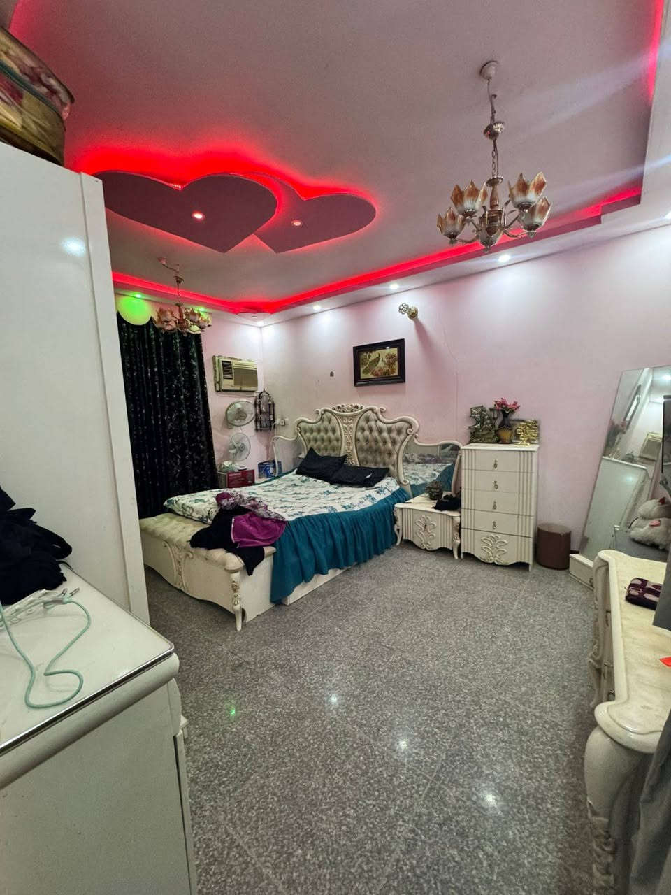 🏘️دار للبيع  🏘️

النوع سند ٢٥ طابو زراعي
 
المساحه (١٧٦)م

عرض الشارع الرئيسي (٩)م
الواجهه (٨)
نزال (٢٢)

#يتوفر جميع الخدمات ( ماء + كهرباء + مجاري)

#تفاصيل الدار
يحتوي علئ ( غرفه +استقبال +صاله + مطبخ + صحيات)

#الواجهه مرمر  #الارضيه كرانيت 

📍العنوان 📍
حله نزله غرفه التجاره قرب أسواق كروري   

✅ السعر ١٤٠ مليون قابل للتفاوض 

للاستفسار اكثر مراسله البيج
او الاتصال ***********
او واتساب ***********

عنوان المكتب حله حي الصحه فرع جامع الهندي

ملاحظة عموله المكتب ١٪
عقار ١٢٠
