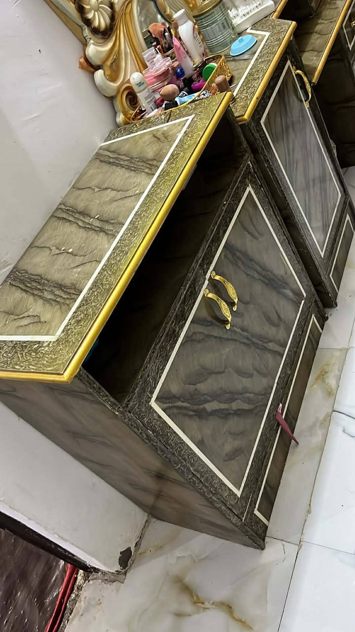 غرفة تركي جديدة ضرر بسيط بالمراية
السعر 600 وبيها مجال
العنوان كوت الصويرة


**إذا كنت صاحب هذا الإعلان وتريد حذفه لأي سبب، رجاءا أرسل رسالة إلى الدعم الفني**
