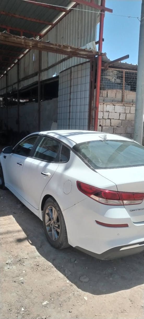 من رخصة الادمن اوبتما موديل 20 ماشيه 100 الف وارد أمريكا حادثه بس جاملغ الأيسر الأمامي رقم الإنكليزي دهوك السعر 170 وبيه مجال ***********
