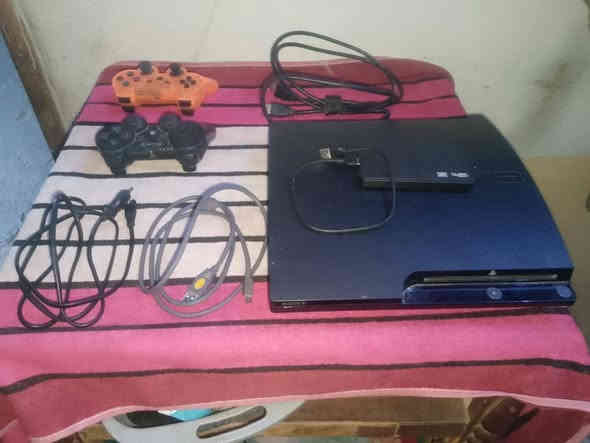 سلام عليكم للبيع بلي ثري 3 كدامكم ضافة فولل يدات 2 بي العاب تقريب 58 العبة البلي مامستخدم كلش هواي وللة مستعجل للبيع سعرة 90 الف  مكاني بابل القاسم رقم او خاص ***********
