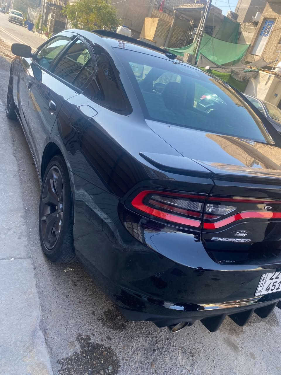 جارجر رالي بلاس فول مواصفات 2017 كلين تايتل السياره حيل جديدة وحلوه ودينار واحد مابيها مصرف السيارة بدون صبغ حتى دعاميات بدون صبغ فقط تعديل بارد صغير بالباب الخلفي وممبين اصلا كد شبر مو اكثر 

محرك / V6 3600

✅مواصفات 

شاشة. /سلايت /كشن تدفئة
بصمة/تشغيل عن بعد  /تحكمات ستيرن 
شفتات ستيرن / كشن حضن /دمام 

وياقي مواصفات الرالي المعروفه سياره دينار متصرف عليها جاهزة من كل نواحي 
رقم اربيل تحويل ثاني يوم 

مكان سياره بغداد

للاتصال 
*********** واتس اب  /***********
