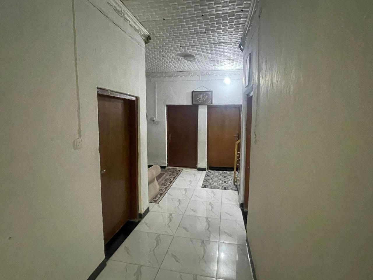 بيت للبيع طابو صرف  مساحة ٢٥٠ متر مكون من غرفتين نوم ومطبخ وصاله واستقبال وطابق علوي مكون من غرفتين ومجمع صحيات عنوان البيت الهاشميه القصبة القديمه قرب مجمع الامير خلف الشارع العام خلف بيت دكتور عادل القديم
للاستفسار: ‭٠٧٨٠ ٦١٩ ٢٧١٧‬
***********
#الجميع بيع مستعجل
