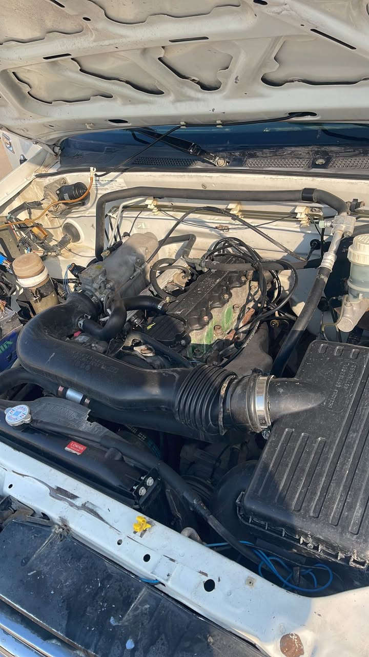 اسوزو ٢٠٠٦ بۆ فرۆشتن ئارم پلاستیکی سلێمانی بێکێشە ٣ پارچە بۆیاخە لەسەر ساخی بێ لێدران گێرو مەکینە بەشەرت تەبریت لەگەل سویج سعری (٤٥) مەجالێکی برایانە ژ.م *********** Singapore
