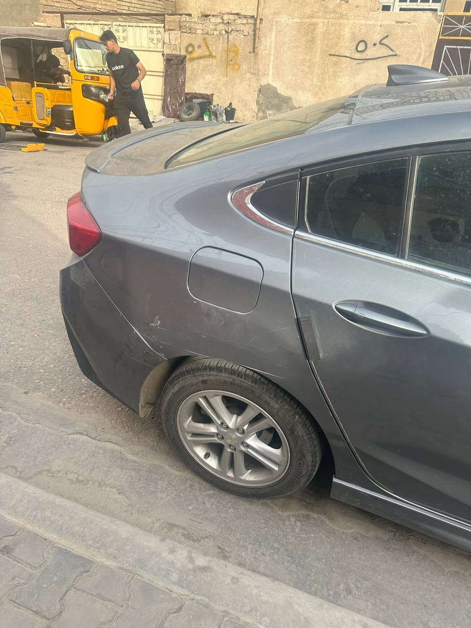 لبيع شوفر ليت كروز ٢٠١٨ بيها قطع صبغ ابيع حزام لسيارة فول موصفات LTZ فتحة بصمة شاشة كامرة تحكمات ردارات مري كشنات جلد + كهرباء سماعت مستستما بلدي ٤ بصمات بيبان تشغيل عن بعد عد بيها هواي موصفات مذاكرهن لسيارة جاهزة من كلشي اي نقص
مابيها كير مكينة تبريد صدر تايرات كل جديد رقم بغداد بسمي  خوان والله والقران لا بياع  ولا شراي مال بيت  بسبب الضروف ابيع 
السعر 89وبيها مجال كلش بسيط مكاني بغداد جكوك  للستفسار ***********
