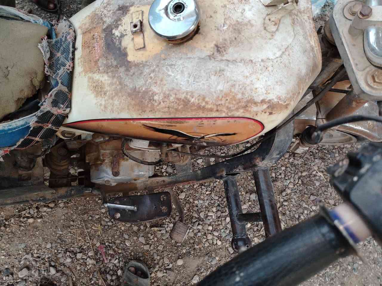 سلام عليكم  ستوته امتي ار للبيع
محرك ٢٠١٤

بيهه اكسل خارط
تخم تاير جديد

السعر 375بيهه مجال 

المكان. ديالى شهربان العباره الصدرانيه 

رقم صاحب الستوته ***********
