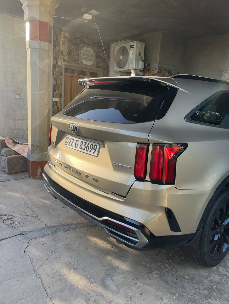 السلام وعليكم للبيع سورنتو 2021 للبيع 
فئة SX فول مواصفات بصمة تشغيل بصمة أبواب تشغيل عن بعد صندوك كهرباء ودخول ذكي بانوراما كراسي السايق والصدر كهرباء وتدفئة سبعه راكب كراسي منفصل vip شاشه ذكية وكامره دواره تحكم ستيرن ورادارات 360درجه سايد بريك بصمه اوتو هولت خمس وضعيات قياده وضع منحدر النزول دفع رباعي سياقه ذاتيه 
محرك 2500 تيربو السياره على وضع الشركه صور الحادث مرفقه السيارة ليبل واحد صبغ فقط ربع البنيد ماشيه 55
السعر ٢٢٥ وبيها مجال السيارة رقم اربيل تحويل مباشر
للاستفسار الاتصال على الرقم

***********
