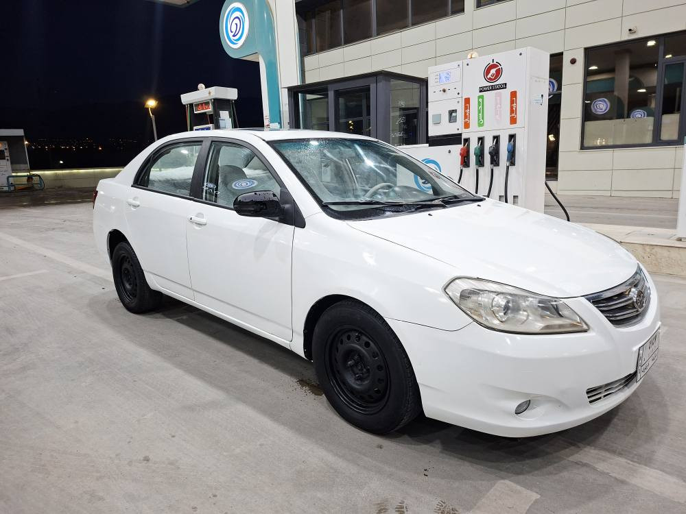 بيوا دى مؤديل    2014.       35$             ***********.                                    ***********.                                  به س شوين له ز كه ى بؤ يا خه يا نى كه بسه سه يا ره كه قر جيشى نيه نمو نه ى جوا نيه كيرو مه كينه كؤرا وه به كرؤ لا يه سه يا ره 98 هه زا ر رؤشتوه دؤلا ريك مه سره فى تيا نيه ته بريد سا ردو كه رم له سه ر سو يج سه يا ره كه مزا هيده يه به نا وى خؤ ما نه يه كسه ر وه كا له ت بؤ ده كه كتا بى بؤ ره قه مه بئ كيشه يه حو ره خه را مه شى به شه ر سه يا ره كه فو ل فوله يا نى قبا ت موا سه فا ت شو ين سليمانى السليمانية, العراق
