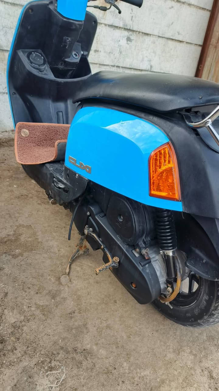 السلام عليكم بوليسي موديل 2008 شغاله سلف وهندر كهربائيات كامله شغاله مو شراي لا اتعامل السعر خاص مكاني كربلاء طويريج  شارع 40
*********** واتساب❤️❤️
