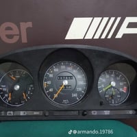 يا الله سلام عليكم  متوفر هاي قطعة مال مرسيدس SL/R107 جديده وارد وشغال...