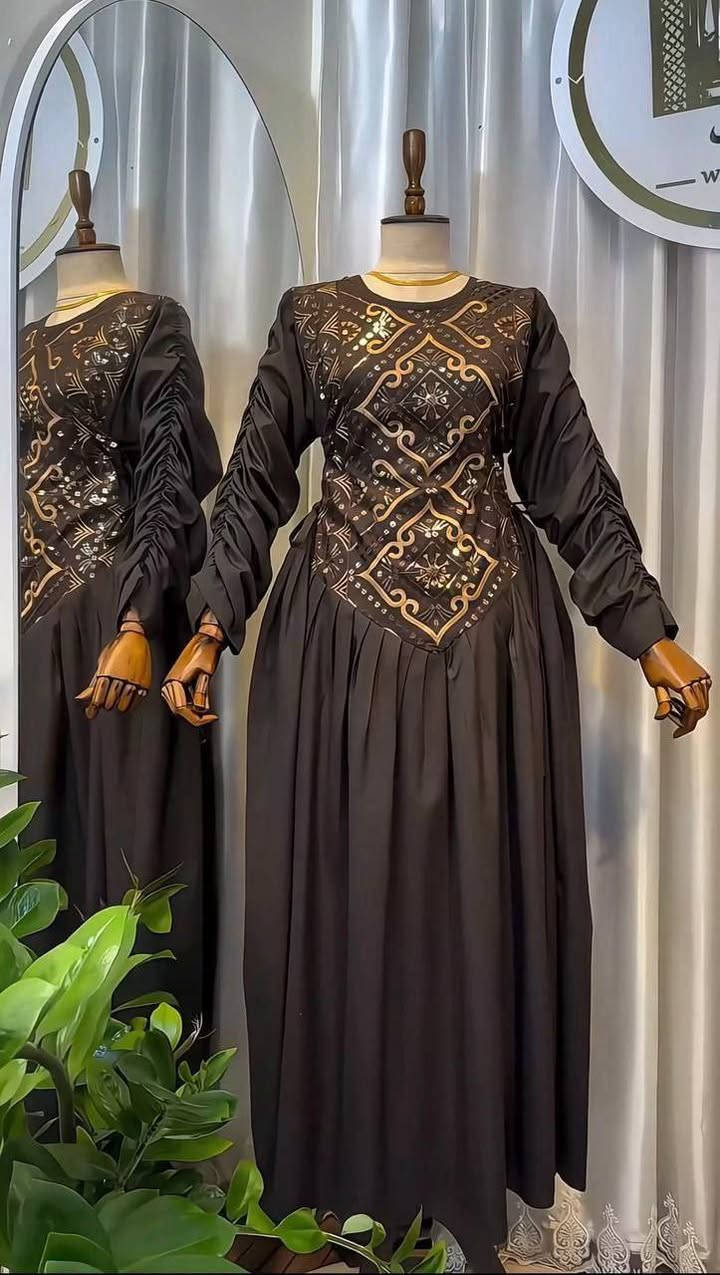 🎨🎨 الألوان :-كما معروضه 
دراعه مراسي هرم تطريز +ترتر
قياس  38 40 42 44 46 48


**إذا كنت صاحب هذا الإعلان وتريد حذفه لأي سبب، رجاءا أرسل رسالة إلى الدعم الفني**