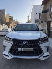 لكزز٢٠١٧ ماشية١٢٣ سياره جديده بيه بارد جاملغ خلفي  بدون لا صبغ ولا تبد...