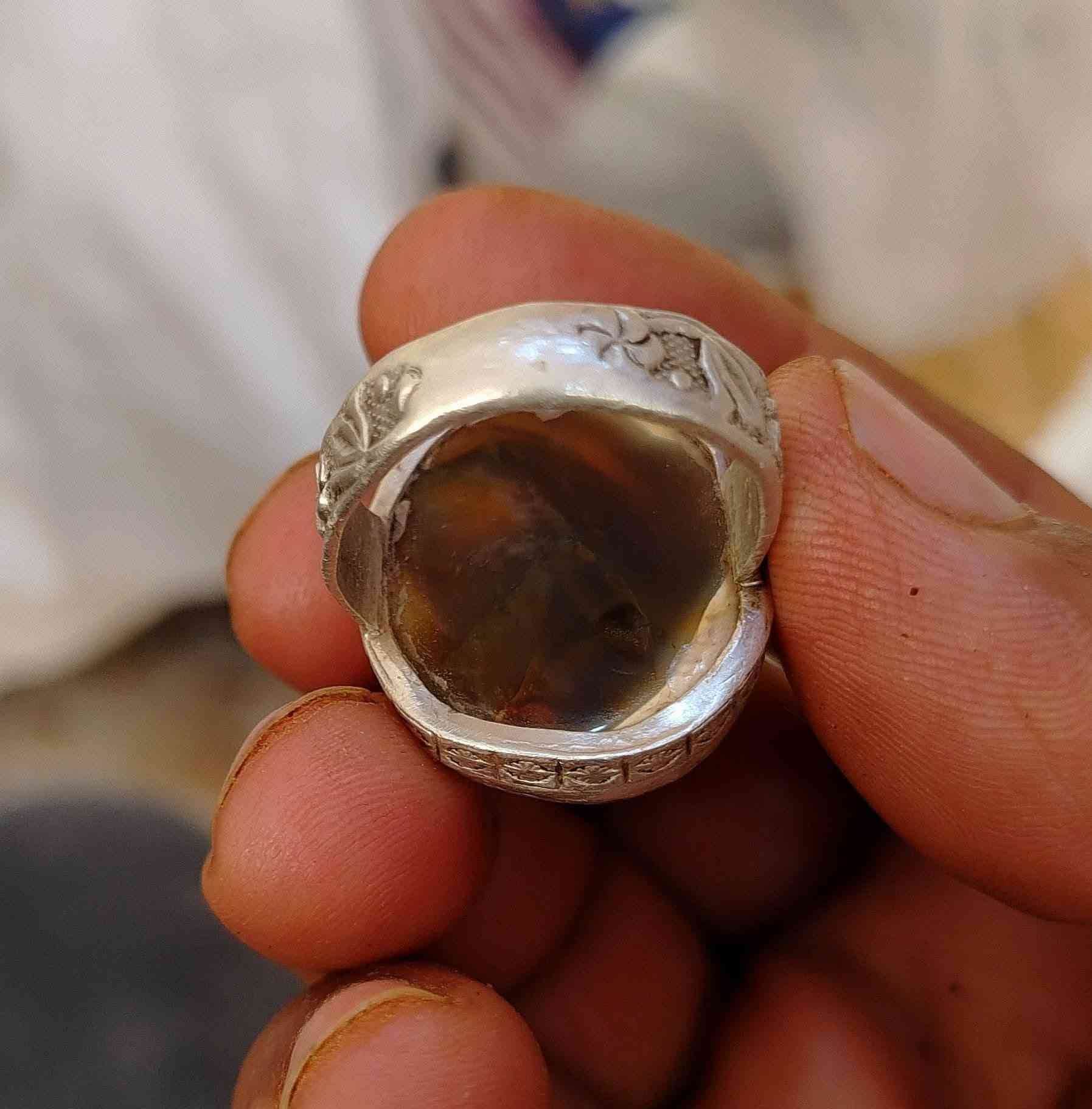 محبس عطف دودي قديم طاقه حلوه حجم راهي قياس 23 قفل 75 الف


**إذا كنت صاحب هذا الإعلان وتريد حذفه لأي سبب، رجاءا أرسل رسالة إلى الدعم الفني**