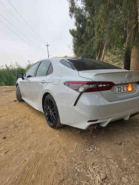 𝟐𝟎𝟐3 𝐓𝐎𝐘𝐎𝐓𝐀 𝐂𝐀𝐌𝐑𝐘-𝐗𝐒𝐄
تويوتا كامري (XSE) موديل : 2023
وارد : امريكي
اللوان :  سمنتي المرغوب احلى لون بالكامري 
عداد المسافة٣٢٠٠٠.Mile
حجم المحرك : 2.5L (4.سلندر) 
ملاحطة السيارة : جاملغ خلفي صبغ  وباب خلف تبديل فقط
كافة الايرباكات سليمة %100
المواصفات 🔚 𝐗𝐒𝐄
فول فول مواصفات 1/1
فتحة سقف باورما
داخل ليد بيلادي
كيج الكتروني
شاشة كبير لمس
شاشة اعطال كبيرة 
شحن واير ليس
كاميرا 
ابواب  بصمة
بصمة تشغيل 
تشغيل عن بعد (𝐑𝐄𝐌𝐎𝐓𝐄 𝐒𝐓𝐀𝐑𝐓)
هاند بريك بصمة
اوتو هولد (𝐀𝐔𝐓𝐎 𝐇𝐎𝐋𝐃)
اوتو ستارت (𝐀𝐔𝐓𝐎 𝐒𝐓𝐀𝐑𝐓)
اوتو ستوب (𝐀𝐔𝐓𝐎 𝐒𝐓𝐎𝐏)
رادار امامي (تحديد مسار)
‏‎رادار جانبي (نقاط عمياء)
‏‎رادار خلفي (التحذير من الاصطدام)
‏‎حساسات امامي
‏‎حساسات جانبي 
‏‎حساسات خلفي 
نظام (𝐄𝐂𝐎)
نظام (𝐍𝐎𝐑𝐌𝐀𝐋)
نظام (𝐒𝐏𝐎𝐑𝐓)
مانع انزلاق+𝐀𝐁𝐒
تحكيم استيرن
كشنات جلد
كشنات كهربائي
كشنات هيتر
سيارة جديدة دينار مصرف ماتحتاج 
سعر ٢٦٠ بي مجال بسيط للجادين
مكانها الموصل
*********** موصل
