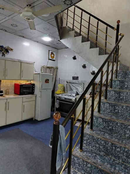 🏠 #دار #للبيع 🏠 
#تكريت /#الديوم (#منطقة التوحيد)
#مباشر صاد ع شارع 60 
#مسااحة100
#واجهه 5متر
#نزال20 متر 
#موقع مميز
#غرف نوم عدد 3 +سقوف ثانوية+حزام سيراميك+حوش يسع سيارة 
#نواقص البيت فقط واجهه وسقوف للطابق الثاني 
#السعر مناسب جداً 70 مليون وبي مجال 

#للأستفسار  الاتصال بالرقم او مراجعة مكتب (علي واحمد للاستثمار العقاري) بداية مدخل شارع 60 بعد عمارة الحاج ناطق 

*********** ابو أيلين 

...............................
 نستقبل جميع عروضاتكم السكنية 🏠 والتجارية 🏡 بكافة المناطق #بيع #شراء #الاراضي #المنازل #ايجارات #تجاري #سكني #شقق #مشتملات #محلات.
