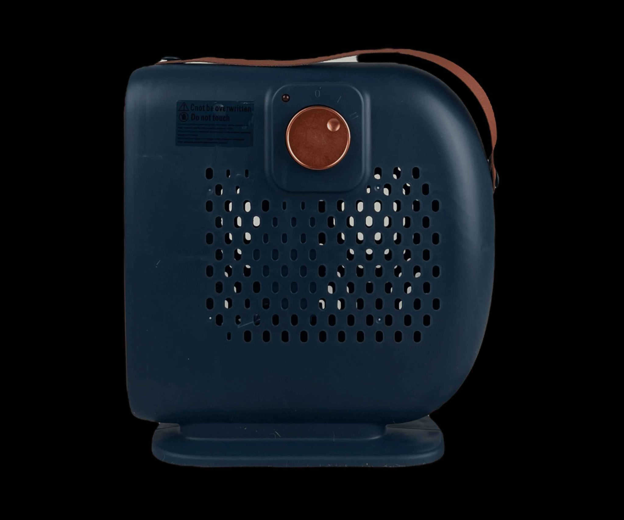 مروحة تدفئة مكتبية

المميزات:

مروحة تدفئة مكتبية سهلة الحمل بتصميم عصري يناسب مختلف الديكورات.

آمنة للاستخدام، حيث تأتي بهيكل خارجي من البلاستيك المقاوم للرطوبة والكسر، مما يضمن متانة الجهاز.

يتم التحكم في سخان الهواء بسهولة، مما يتيح لك ضبط درجة الحرارة حسب الرغبة.

عتلة مخصصة للتشغيل والإيقاف، مما يسهل الاستخدام اليومي.

2 مستوى للحرارة، مما يمنحك المرونة لاختيار مستوى الدفء المناسب.

تصميم خفيف الوزن يجعل من السهل حمل المدفأة من غرفة إلى أخرى.

تعمل بتقنية التشغيل الصامت، مما يجعلها مثالية للاستخدام أثناء العمل أو الدراسة دون إحداث ضوضاء.

قاعدة ثابتة تمنع الانزلاق وتضمن استقرار المدفأة على الأسطح المختلفة.

توفر استهلاك الطاقة مع الأداء الفعال، مما يجعلها خيارًا اقتصاديًا للتدفئة.

ملائمة للاستخدام في المكاتب، الغرف الصغيرة، أو أثناء السفر.

الطاقة الكهربائية: 500 واط، مما يوفر تدفئة فعالة وسريعة.

طول سلك الكهرباء: 60 سم، مناسب للاستخدام في المساحات الصغيرة.

أبعاد الجهاز: الارتفاع 27 سم  العرض 22 سم  الطول 6 سم،

المنشأ:الصين
سعر مفرد 15000دينار
سعر الجملة 8٫800 دينار
***********
What app أربيل, العراق
