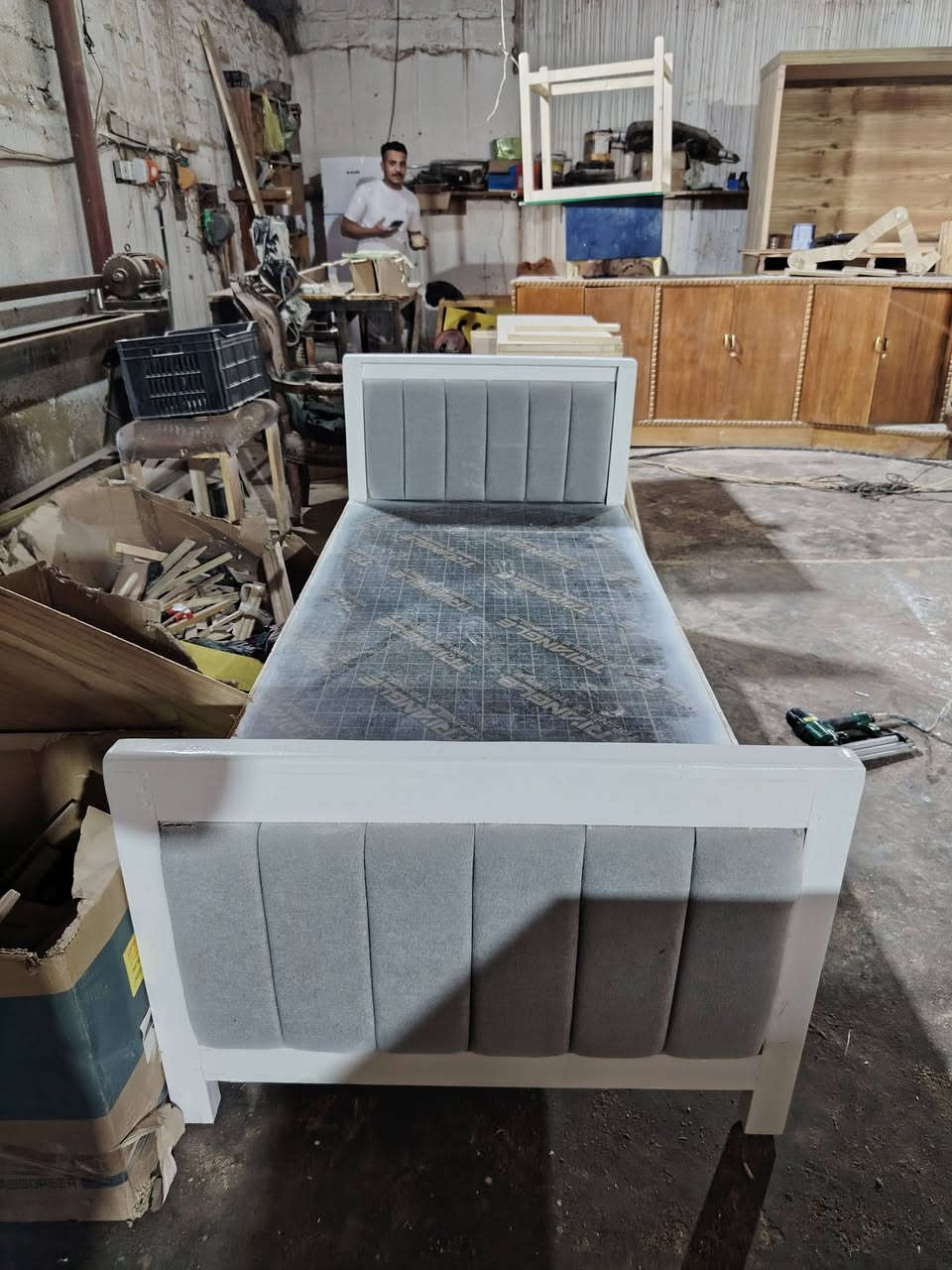 شغل حسب الطلب
***********
