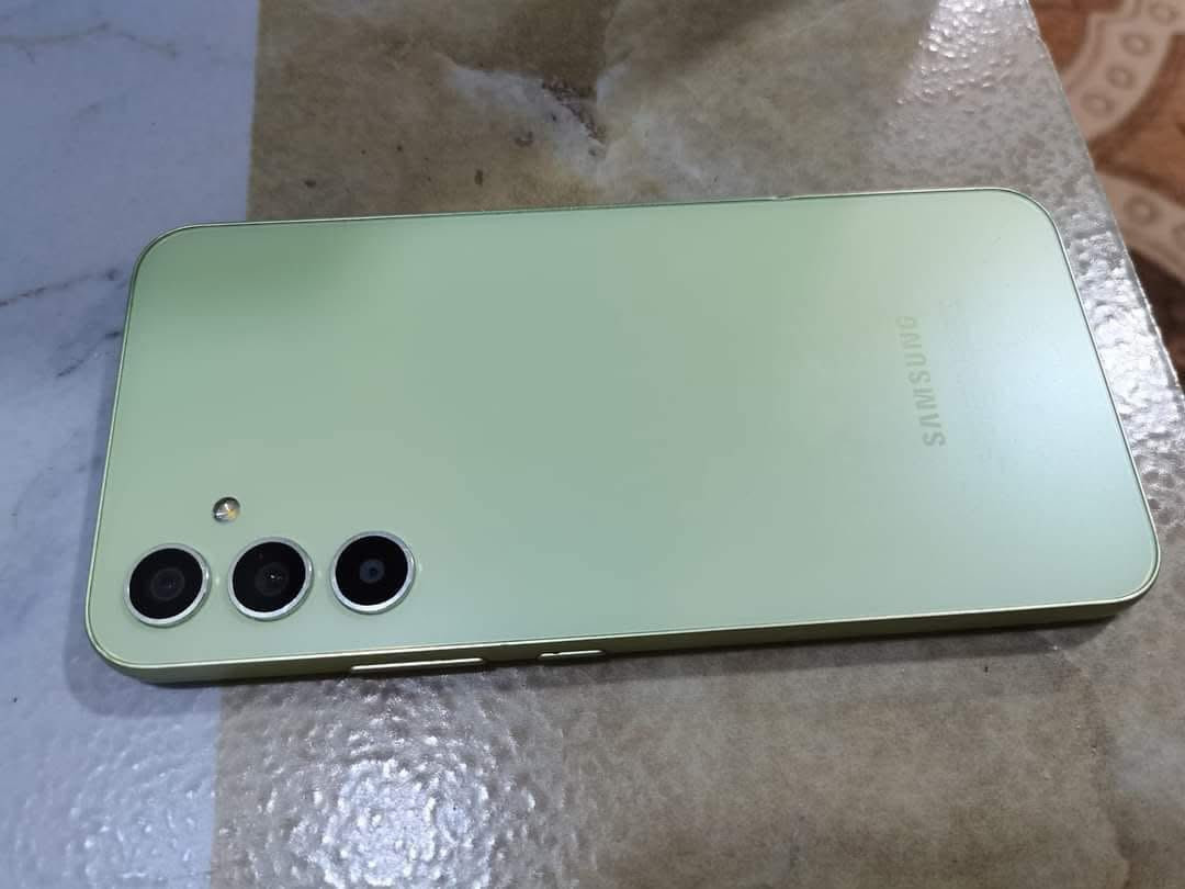 موبايل سامسونج a34 5G
معالج 1080 dimensity قوي في التصفح
كاميرات ممتازة جدا
شاشة فخمة سوبر اموليد وسلسة جدا 120 هرتز
للبيع مكفول *********** واتساب واتصال 
مكاني حي الجهاد
