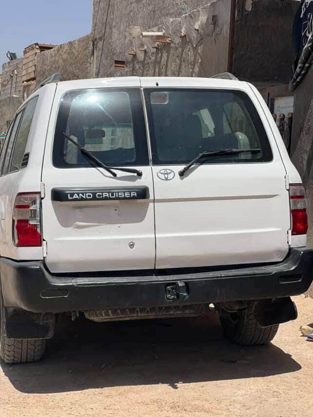 السلام عليكم مونيكا موديل 2004 مزاد بيهاا وكاله ام الباركود وبيها كتاب مزاد سياره مكفوله من الكصه ولضربه ولعيب الشرعي مكينه كير خير من الله مصبوغه صبغ عام بيع السعر $85 وبيها مجال للشراي او مراوس التواصل على الرقم ***********
***********
