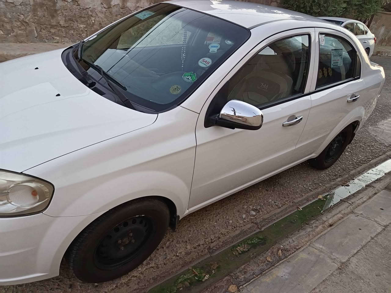 السلام عليكم ورحمه الله وبركاته 
متاح للبيع افيو 2008 محرك كبس ، سنوية لنهاية سنة 2028، دفتر بنزين ، گير ومحرك بالشرط، تبريد ثلج.
تحويل ثاني يوم،،، السعر 65
للاستفسار *********** كركوك, العراق
