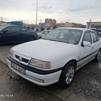 أوبل فيكترا • 1993 • دخان