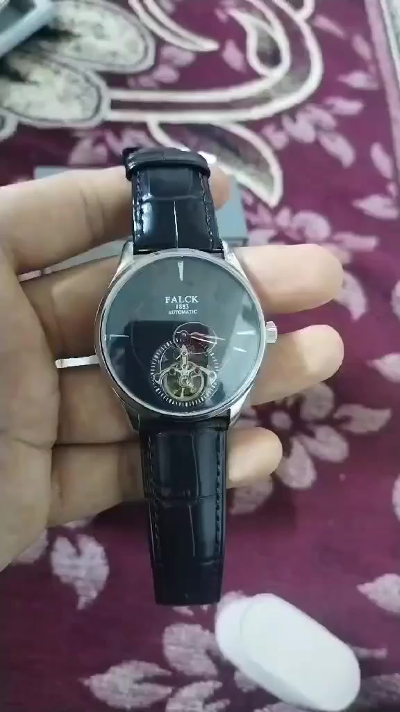 ((مزاد يبدأ من 75 ألفً، ينتهي 10 صباحًا))
ساعة ماركة... من أمازون.
جودتها عالية جدًا، ستوب واج شغال 
ماكينة أوتوماتيكية،  (التفاصيل داخل الفيديو).
مكاني كركوك  (متوفر توصيل).***********
