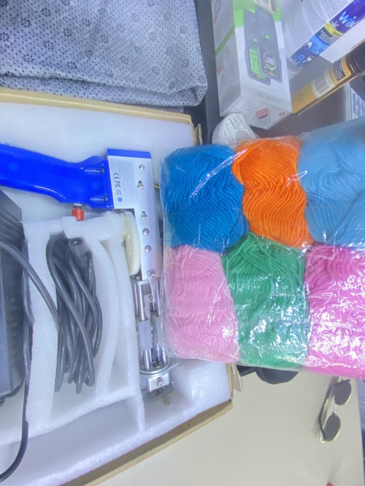 مكينة حياكة 🧶 للاستفسار والطلب يرجى إرسال او الاتصال على الرقم ***********
