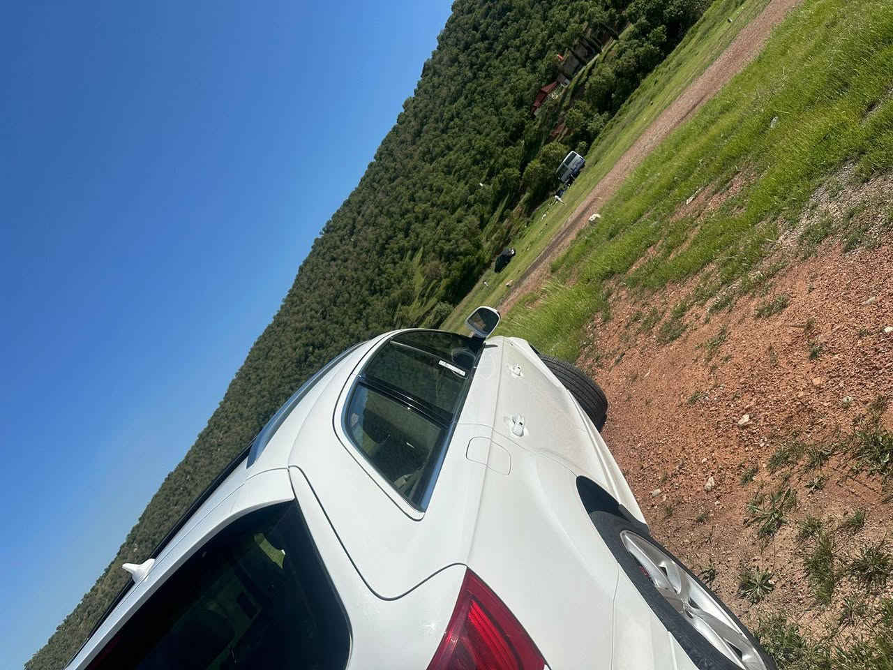 اودي Q7للبيع موديل2011 مكفوله كفاله عامه من ضربه والصبغ وكالة سردار السياره ماشيه163الف كيلو السعر 150$الاتصال علا الرقم ***********1
