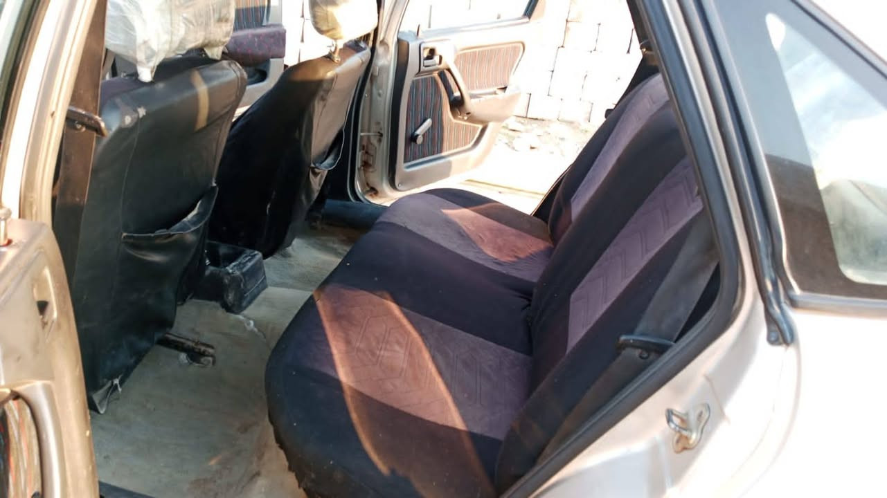 سيارة فكترة لبيع رقم نينوى خصوصي حجم 16 لون رصاصي محرك وكير شرط سعر 48بيها مجال ***********
