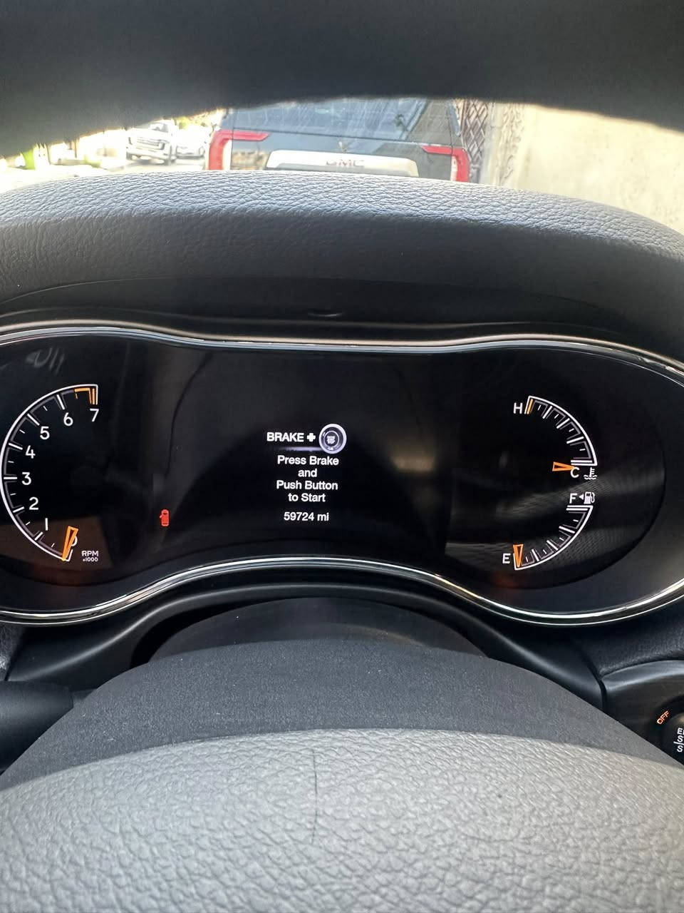 السلام عليكم من رخصة الادمن  سيارة جيب الفئة ثمانينية فول مواصفات وكالة خليجي مكفولة من كلشي السعر 29ونص للتفاصيل ***********
