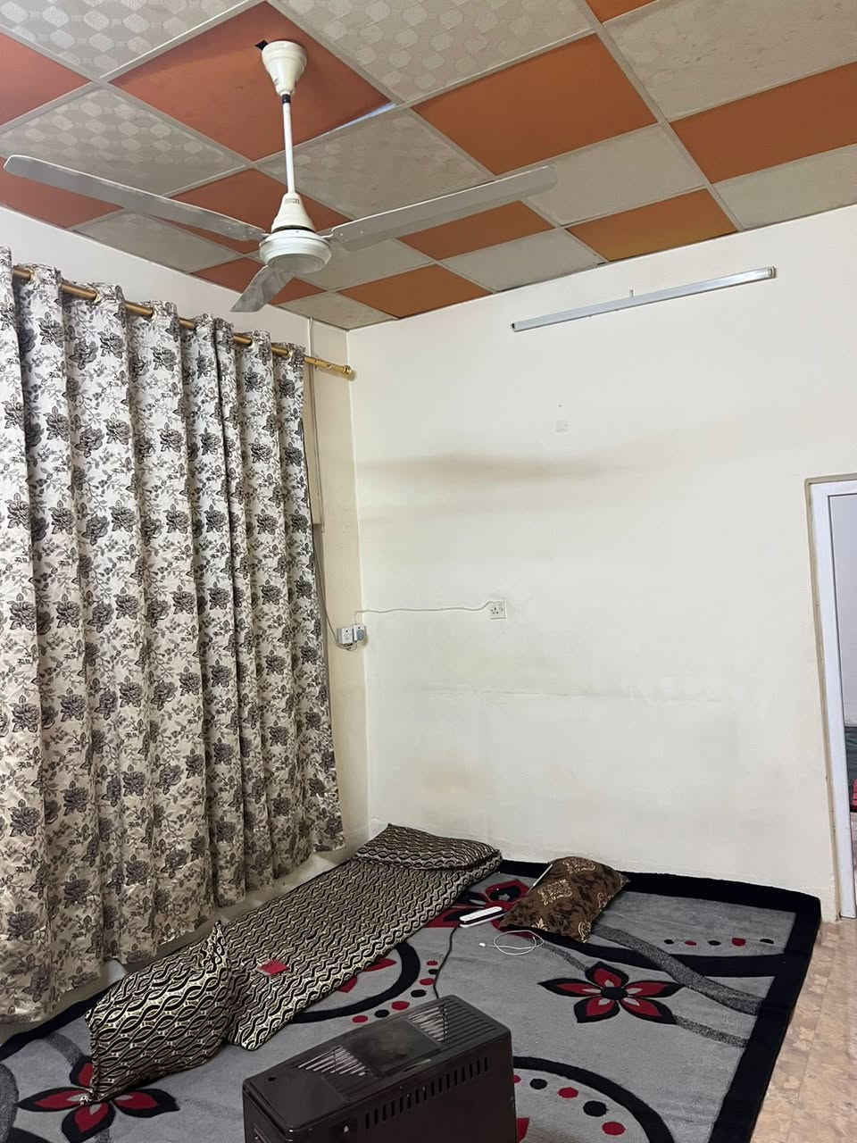 دار طابو ملك صرف للبيع  مساحة ١٠٠ م  
كركوك 👉 قادسية اولى خلف السوق قريب من ترافيك ابو خطاب 
السعر 📌 ٧١ مليون
للاستفسار ***********
