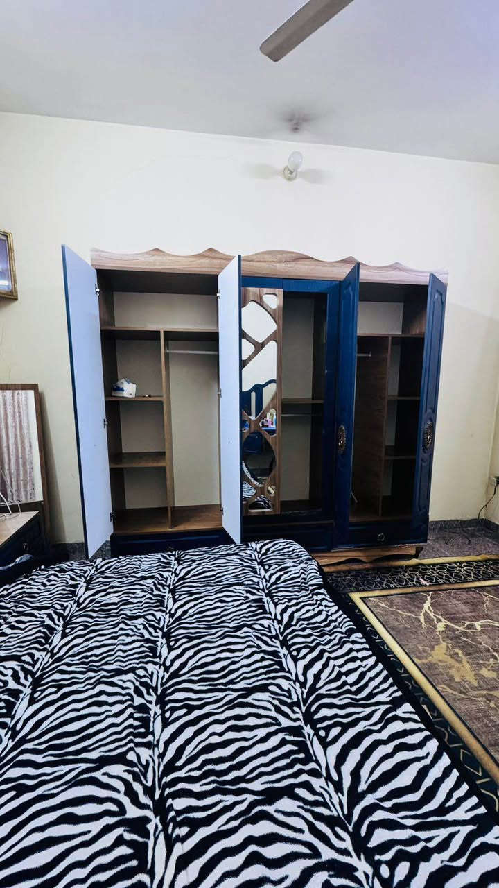 السلام عليكم 
غرفة تركي للبيع ٧ قطع ضررها المرآه فقط مكسورة الخشبه موجوده ناقصها مرايه للكنتور فقط 
والمجرات محتاجات براغي رتوش بسيط 
سعرها ٣٥٠ 
مكاني كربلاء المعملجي Singapore


**إذا كنت صاحب هذا الإعلان وتريد حذفه لأي سبب، رجاءا أرسل رسالة إلى الدعم الفني**