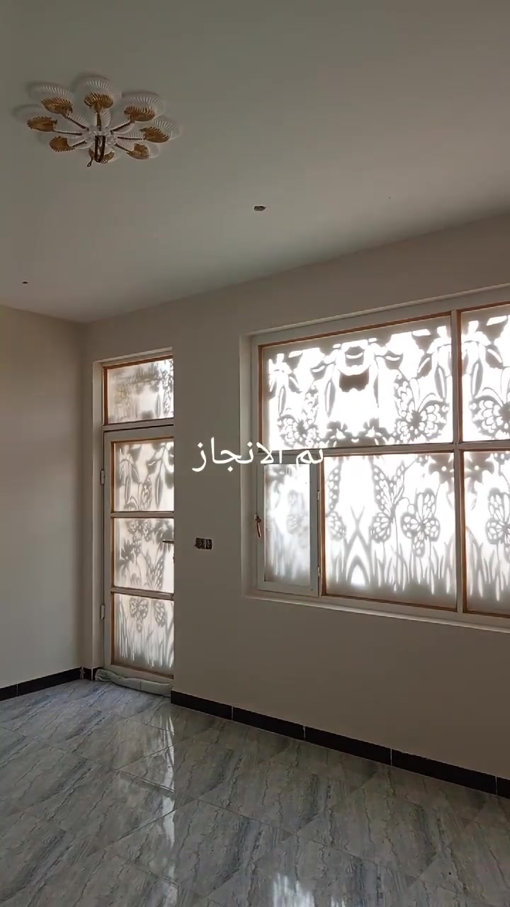 سلام عليكم متابعينا الكرام جانب من اعمالنه عرض خاص باللاسعار سعر متر الجبس كرسته وعمل 20الف بالاضافه الى صبغ الداخل سعر المتر كرسته وعمل 3000 بابل لتواصل ***********
