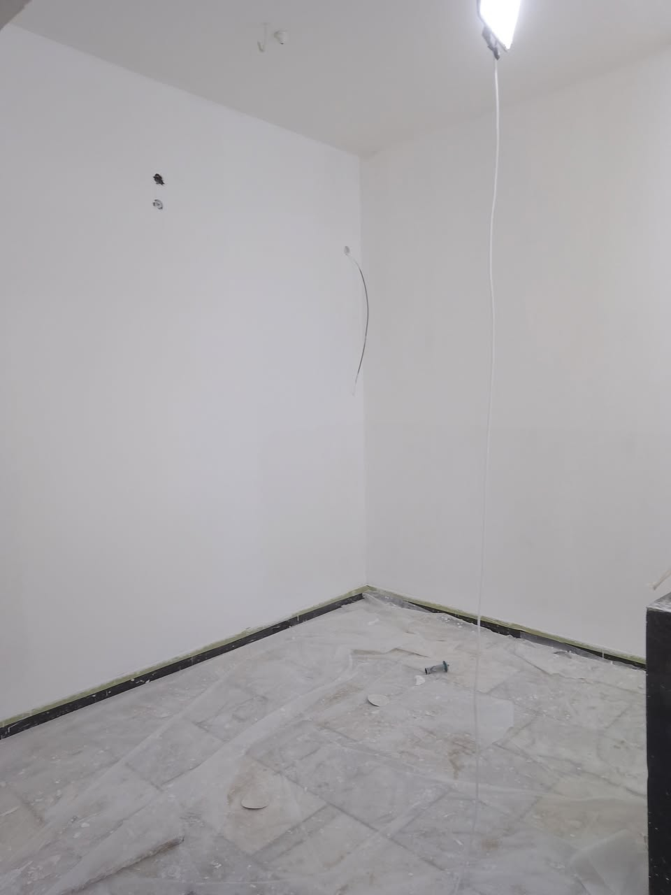 السلام عليكم صباغ متفرغ للعمل حداديه تنضيف وصبغ وجهيات وصبغ داخل و تصليح طلس اسعار مناسبة  الله يرزق الجميع الاستفسار مراسلة على وتساب 
***********
