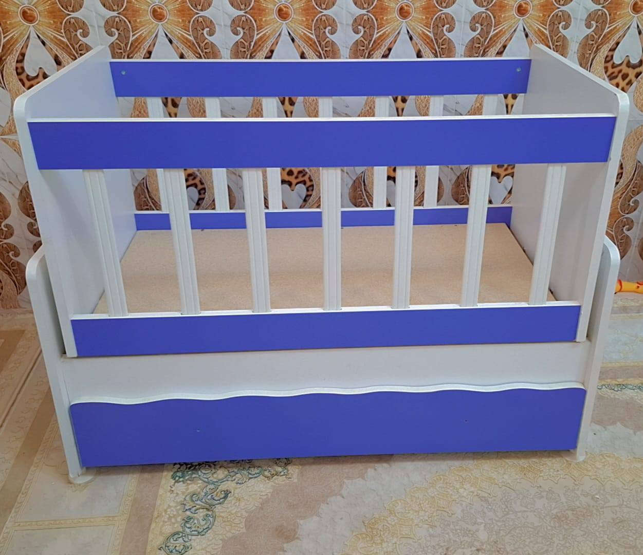 السلام عليكم كواريك نضاف جدا للبيع للاستفسار الاتصال على الرقم ***********
