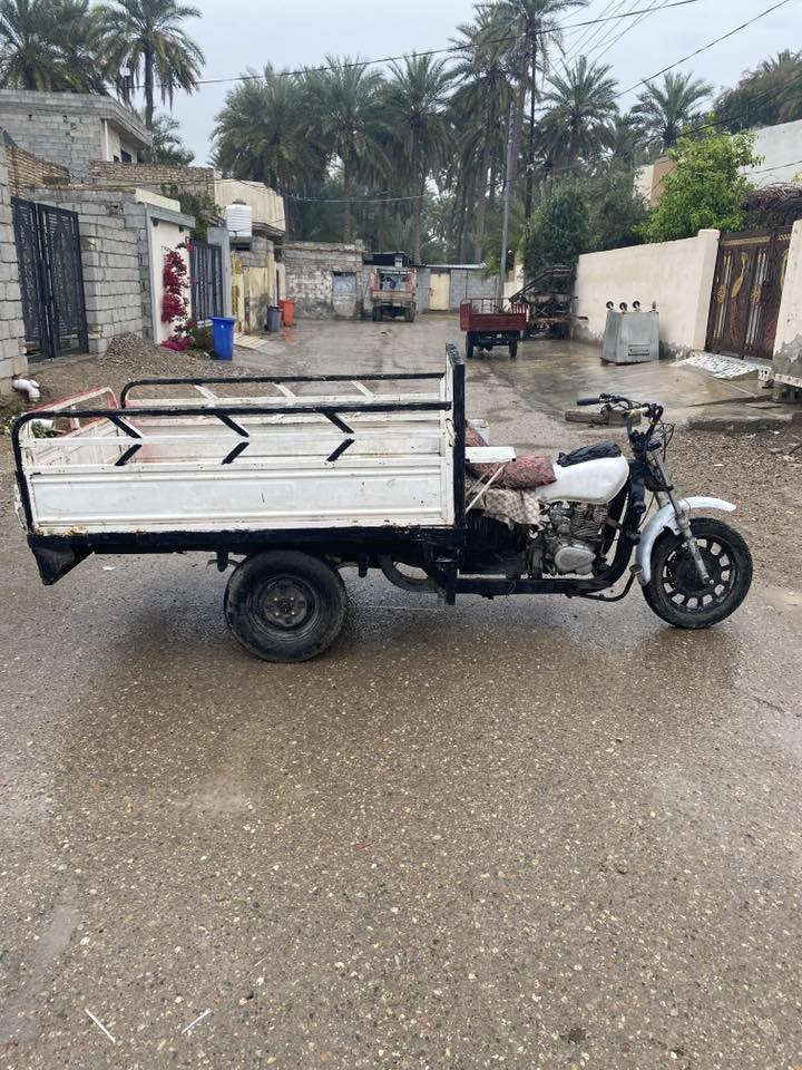 سلام عليكم
ستوته أم تي ار موديل 2015للبيع 
سعر (425)وبيها مجال للشراي 
مكاني ديالى بعقوبة 
اتصل على الرقم ***********
