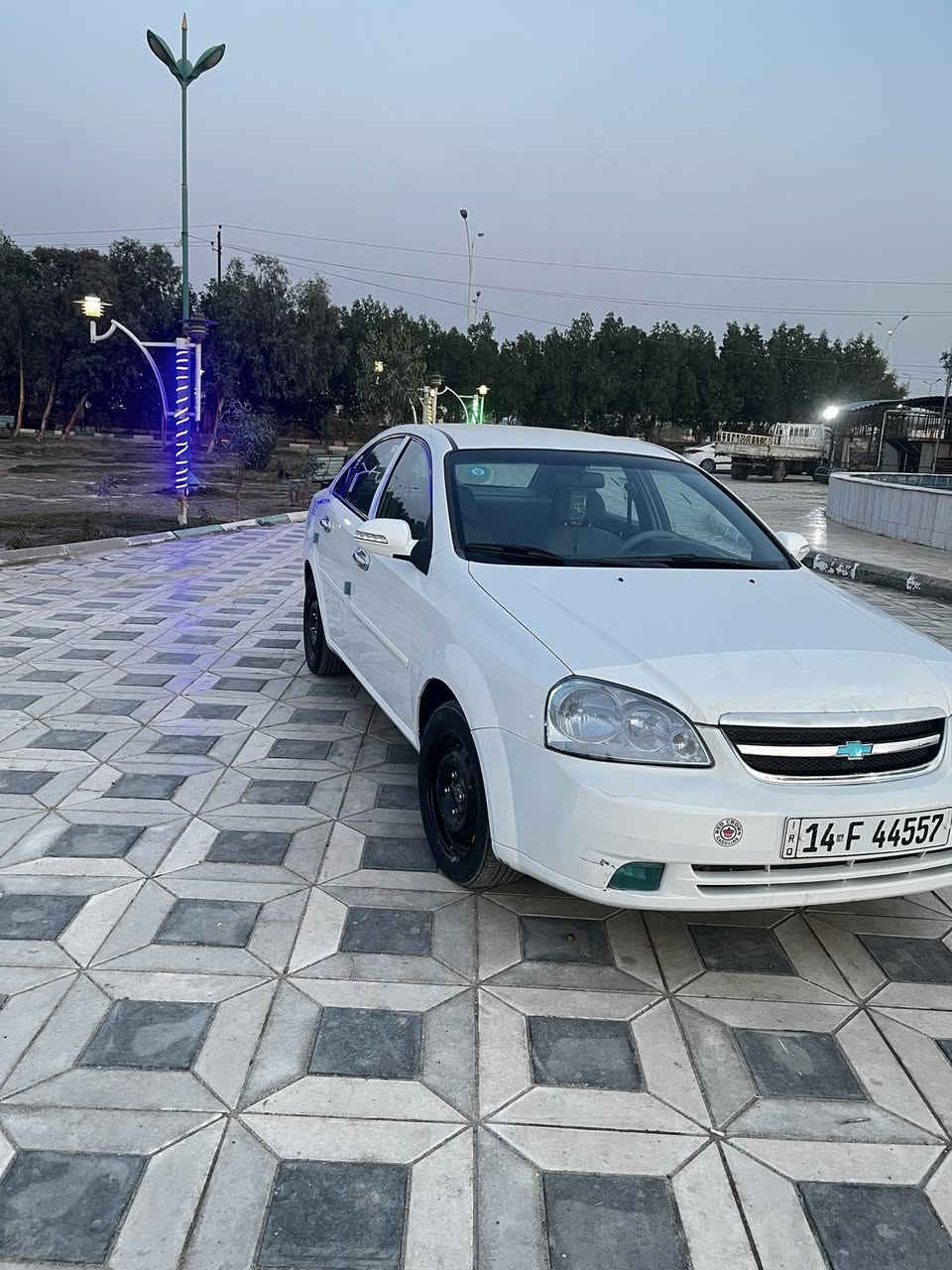 السلام عليكم اوبترا ٢٠١٠ سياره فقط جاملغ امامي مبدل بدون اي دواخل ابد ابد سياره كلش كلش جديده ومنظومه غاز هم بيها وحلوه وجاهزه تبريد ثلج وكير ومكينه بالجيس تخبل السياره بمعنى الكلمه والسياره باسمي وسنويه ل٢٨ يعني جاهزه كبل للشارع 
مكاني بالناصريه مركز 
وهذه رقمي *********** 
سعرها بلاش 77 وبيها مجال قليل للشراي
