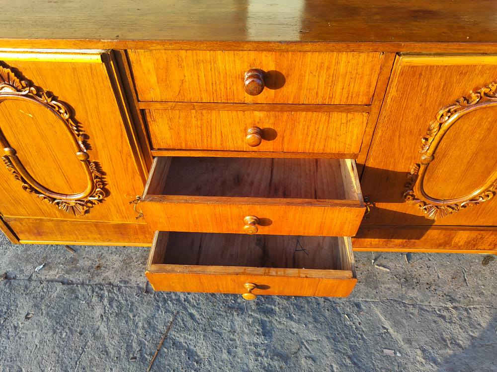 منامية نضيفة حيل السعر 40 الرفاعي 
*********** موصل, نينوى
