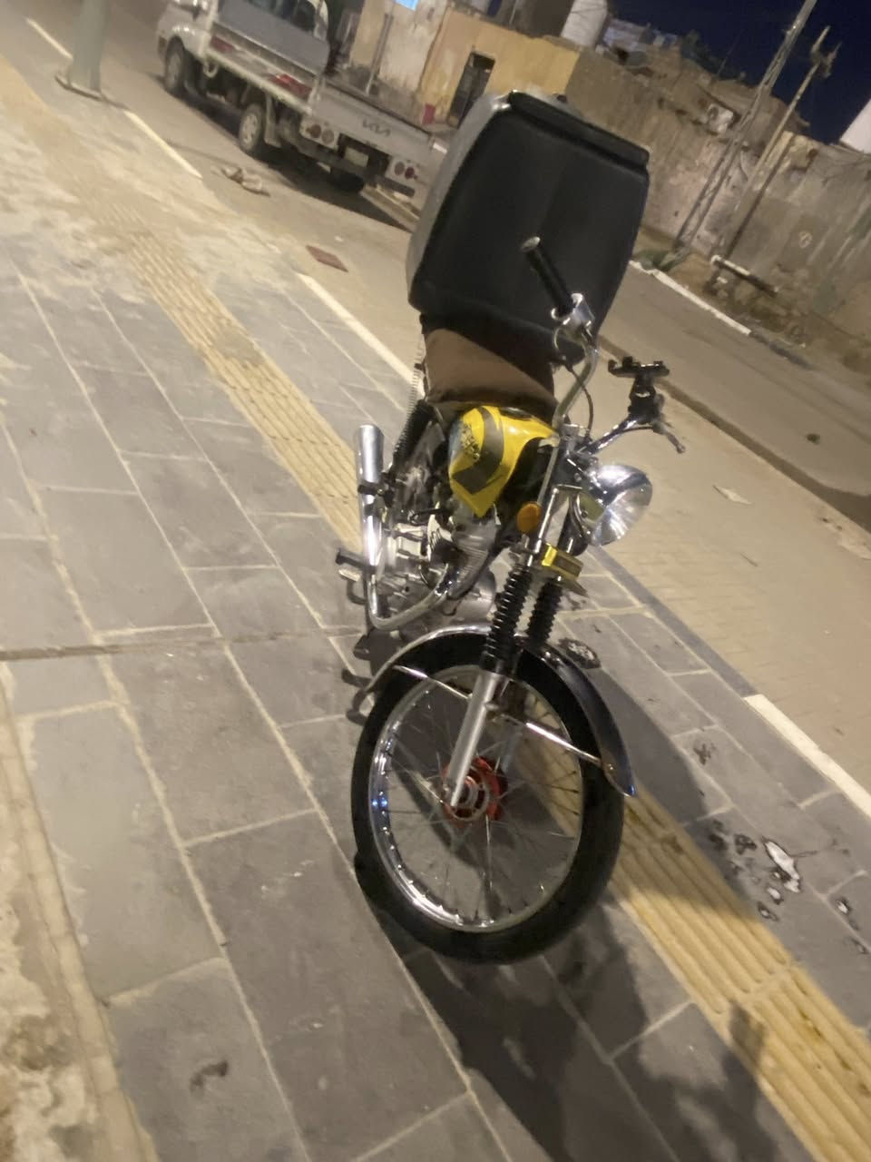 سلام عليكم أيراني أدوات للبيع سعره 450 مكان بصره مركز المدينه ‭٠٧٧٢ ٦٧٢ ٤١٦١‬
