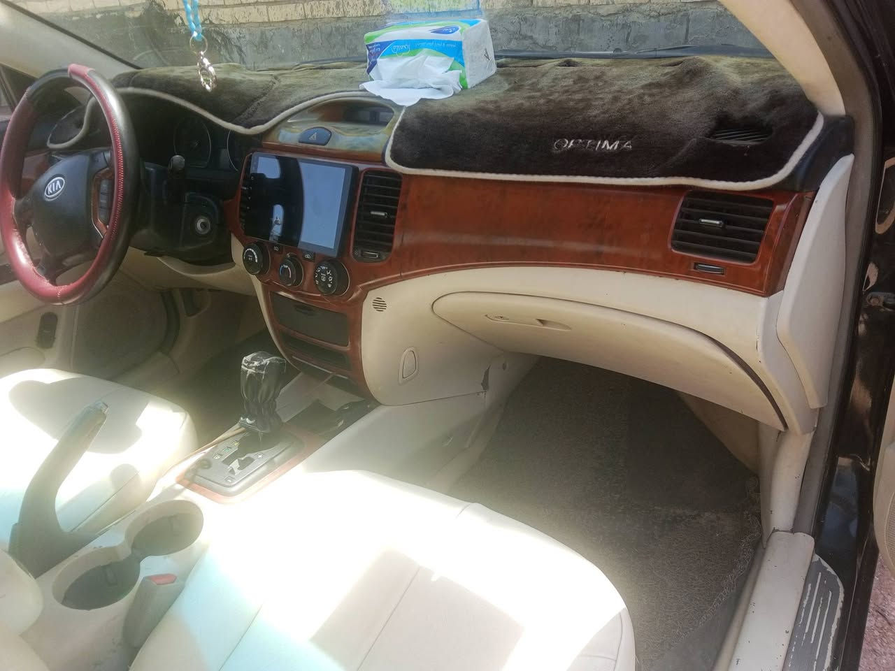 السلام عليكم
للبيع اوبتما امريكي 2007 محرك 2400 دوش 
حزام صبغ السيارة جاهزه ومناقصها شي مكانها بابل الإسكندرية سعر 85 بيها مجال بسيط للاتصال ***********
