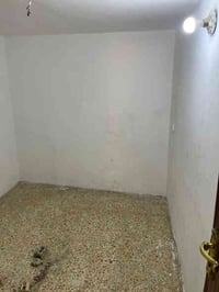 بيت للايجار مكان بغداد الجديد  قرب كراج النعيرية  مكتب اسد بغداد اتصال...