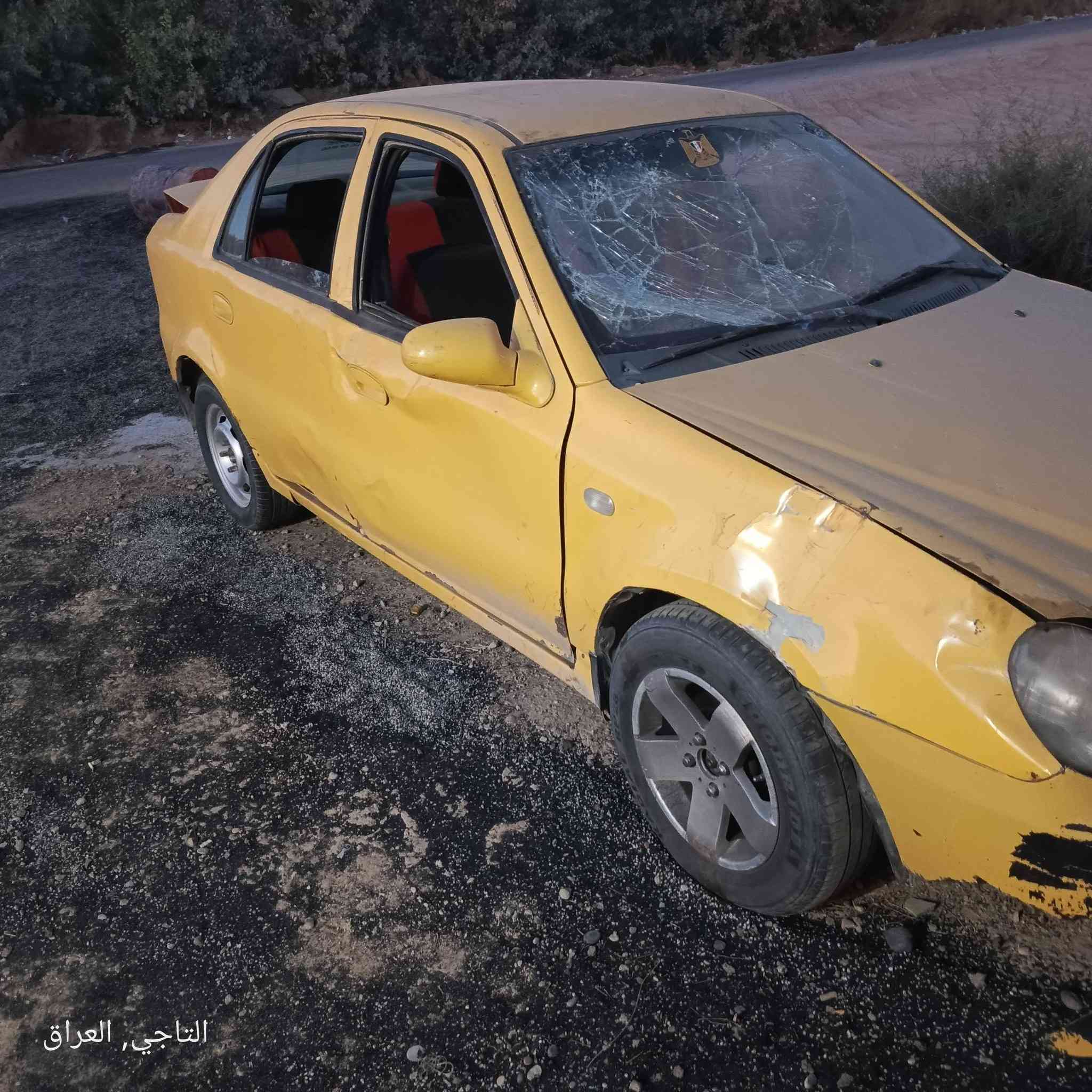 السلم عليكم 
سيارة جلي ck موديل 2013 
السياره مسوي حادث بيه أو ابيع شوف عينك 
السياره بيه كير او محرك كورله  كير اوتماتيك 
السياره الرقم الجديد رقمه ميسان مشروع وطني السياره بسمي  رايدها اب 11 ورقه  المكان بغداد تاجي الشط رقم ***********
